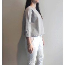 Maglia svasata crop GRIGIA